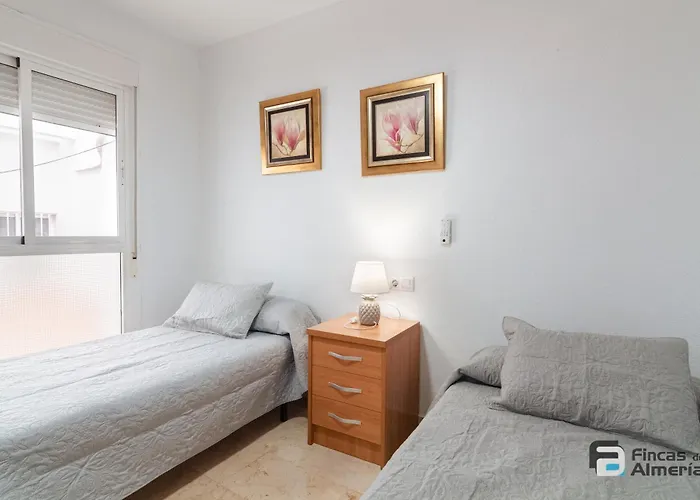 Pedro Jover 9 R&r אלמריה